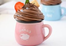 طرز تهیه کیک فوری شکلاتی