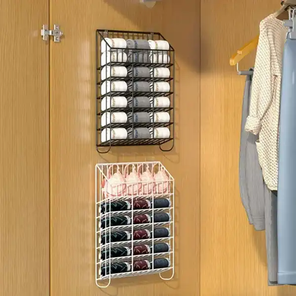 چیدمان کمد دیواری بدون قفسه + نظم و زیبایی بصری کمد دیواری بدون قفسه با چیدمان