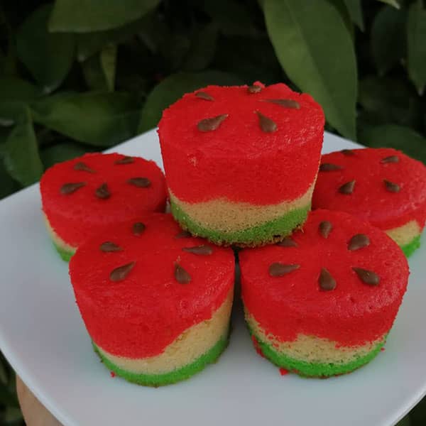 طرز تهیه کاپ کیک هندوانه ای