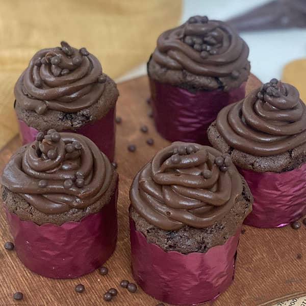 طرز تهیه کاپ کیک شکلاتی