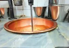 راز پخت سوهان قم؛ روش سنتی شیرینی 100 ساله ایرانی