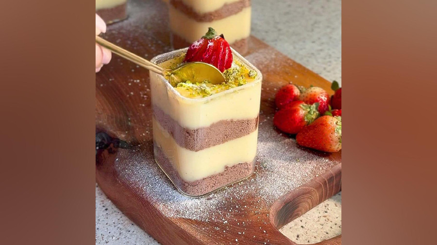 طرز تهیه دسر کاسترد بیسکوئیتی ساده و مجلسی