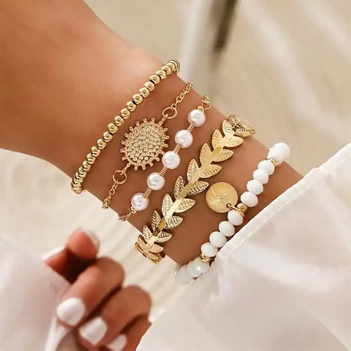 دستبند طلا زنانه مرواریددار