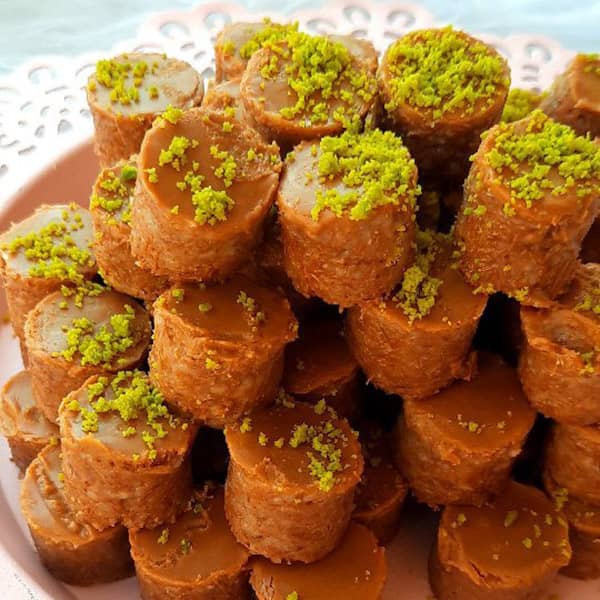 طرز تهیه دسر شعریه
