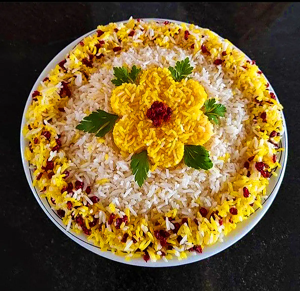 دیزاین برنج مجلسی زعفرونی