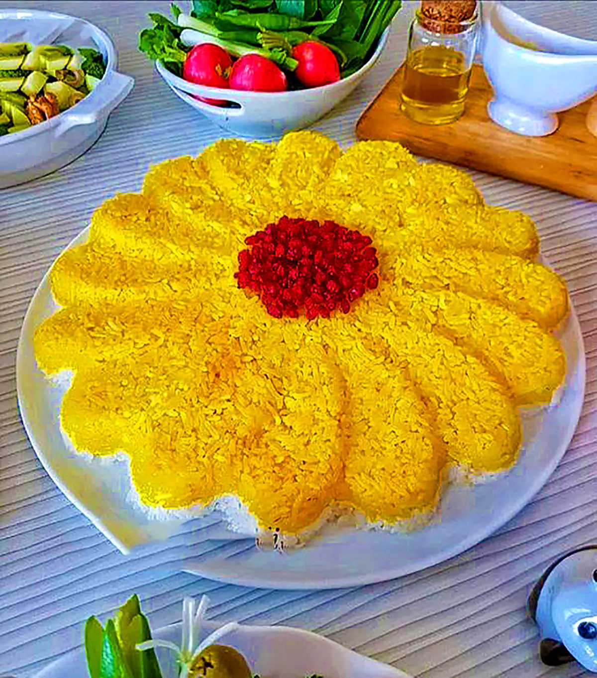 دیزاین برنج مجلسی زعفرونی