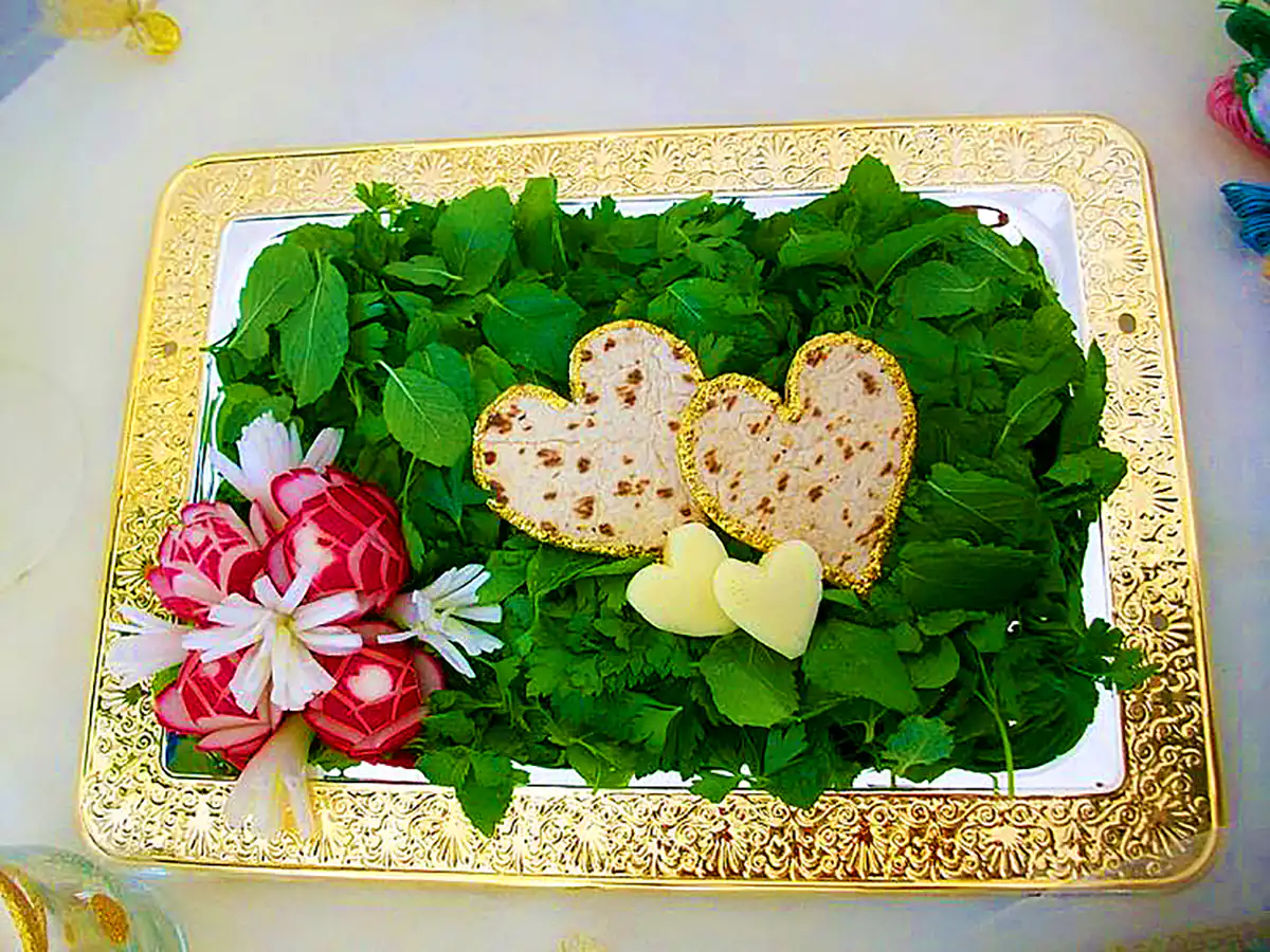 دیزاین سبزی خوردن مجلسی