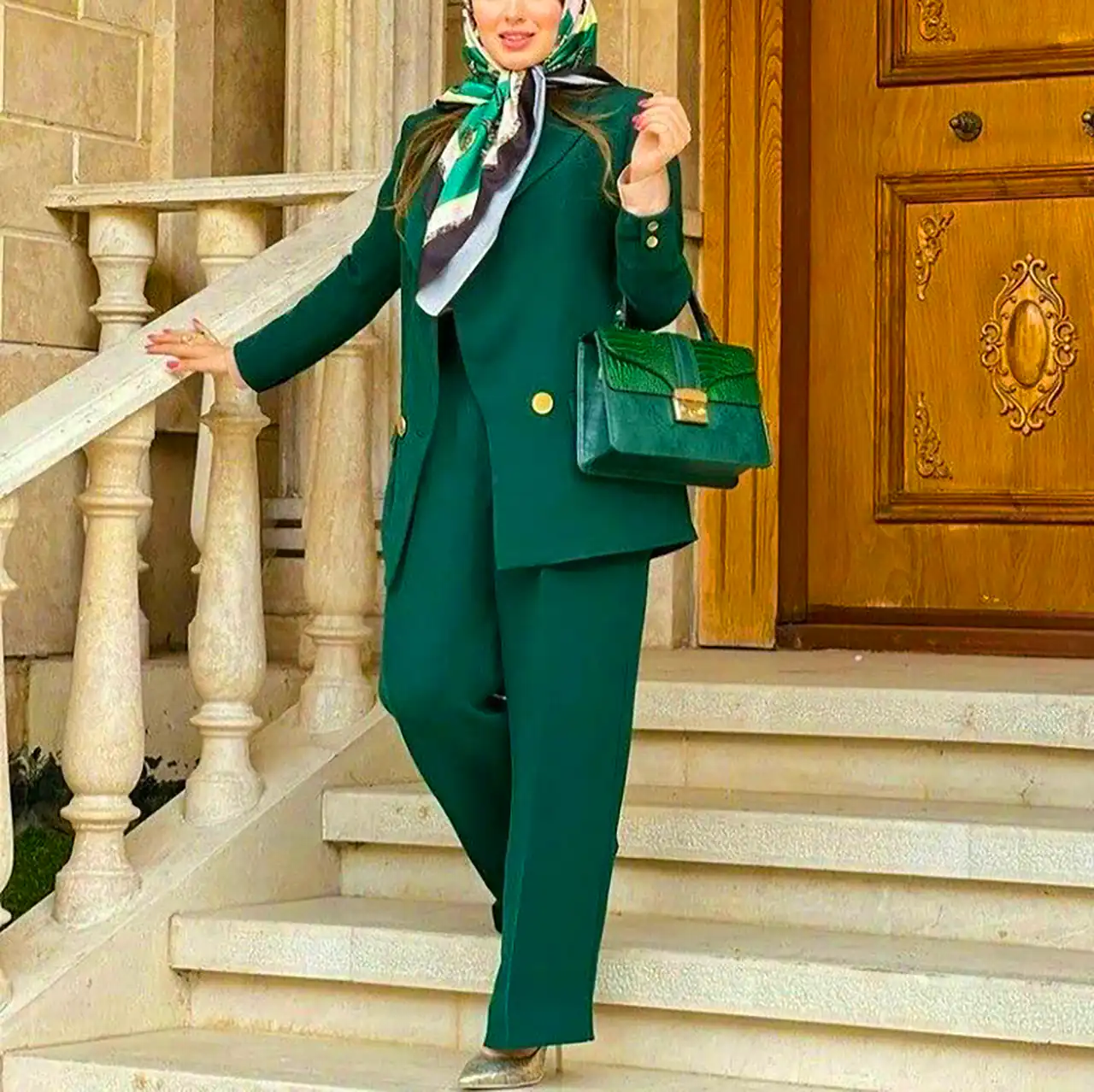 استایل زنانه با رنگ سبز