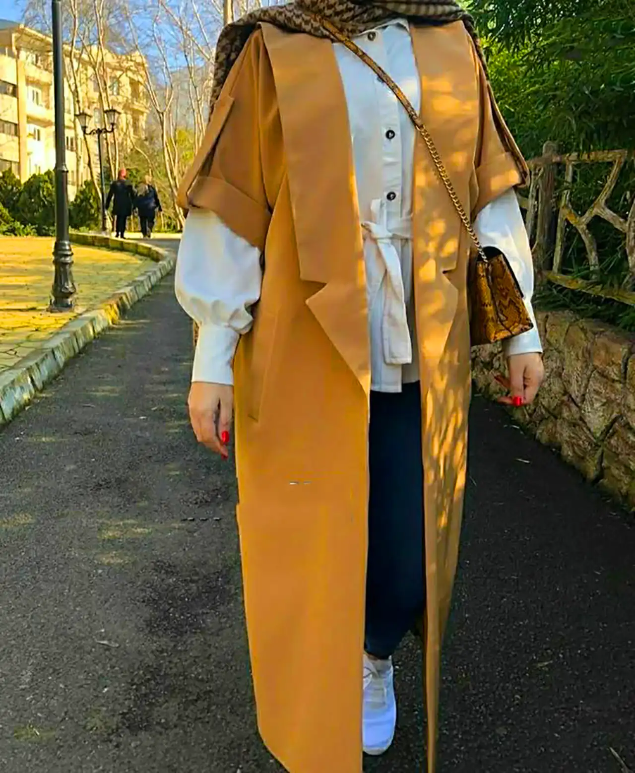 استایل زنانه با رنگ نود