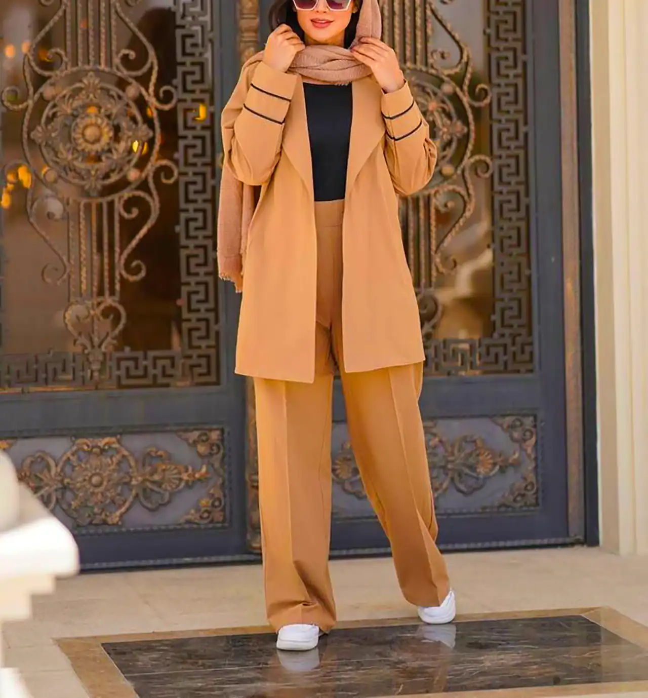استایل زنانه با رنگ نود