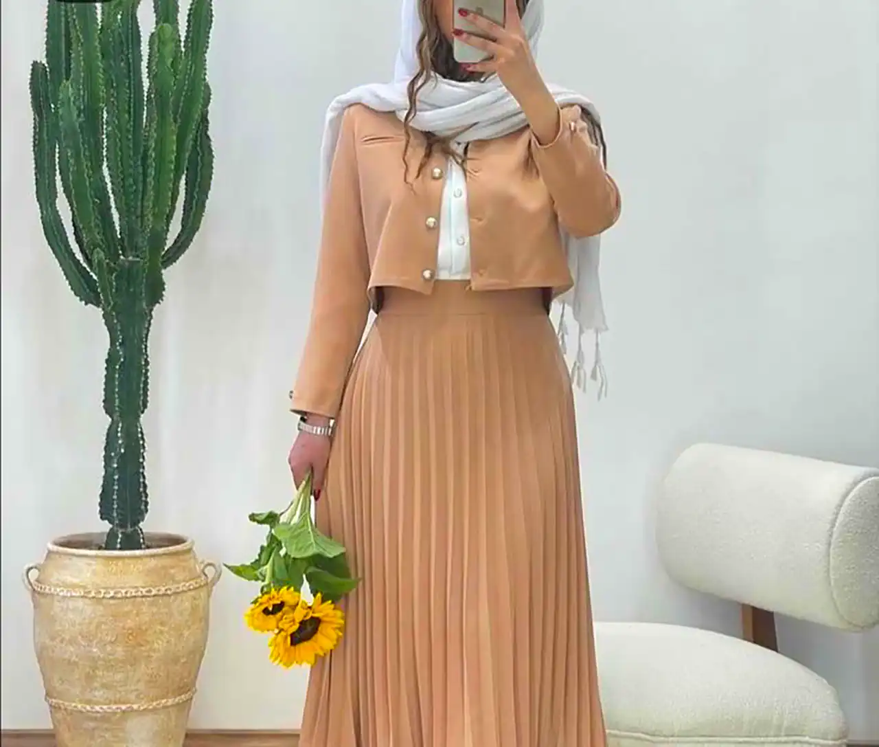 استایل زنانه با رنگ نود