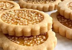 طرز تهیه قرابیه عسلی