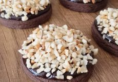 طرز تهیه قرابیه فندقی