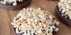 طرز تهیه قرابیه فندقی به روش ترکی و با طعمی بی نظیر