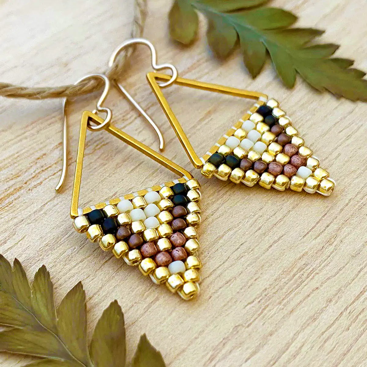 گوشواره خاص و یونیک مهره ای