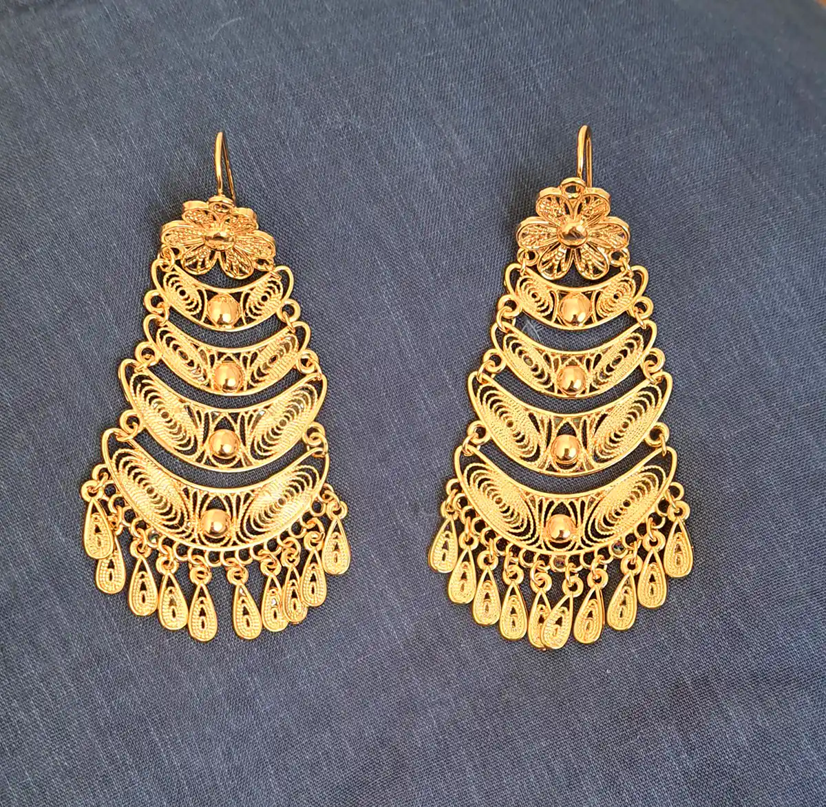 گوشواره کلاسیک سلطنتی
