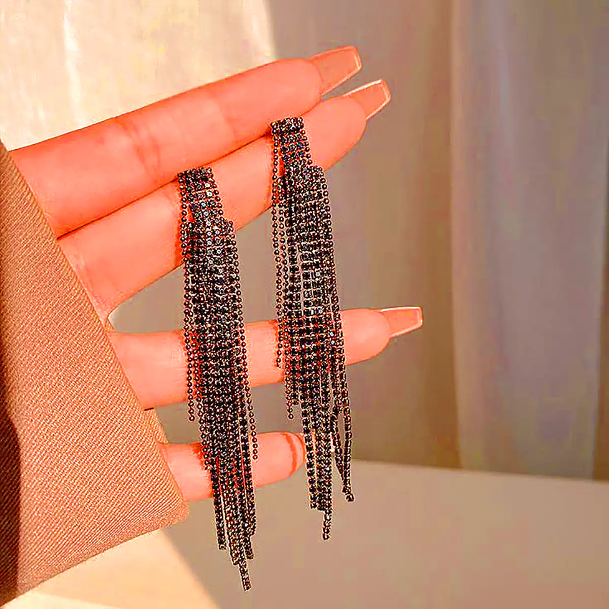 گوشواره شرابه ای طلا
