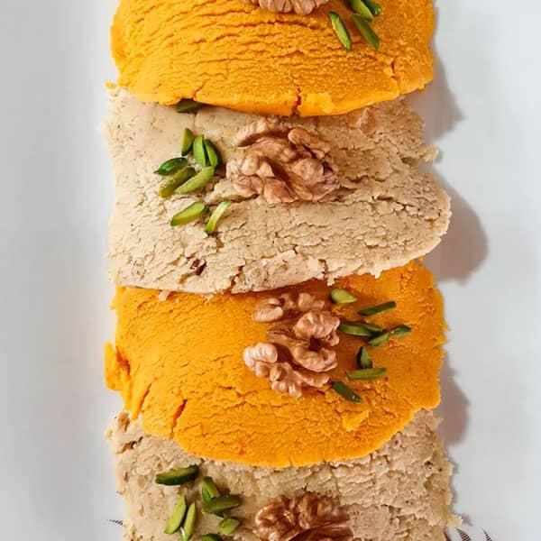 طرز تهیه حلوای کفگیری تبریزی سه رنگ هل و گردو