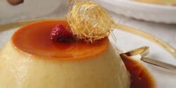 طرز تهیه کرم کارامل به روش مجلسی و با طعمی بی نظیر