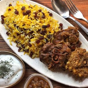 طرز تهیه کشمش پلو با گوشت