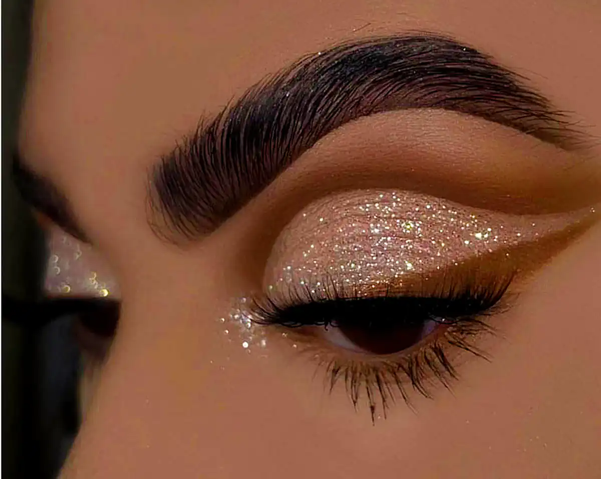 خط چشم شاینی عروس