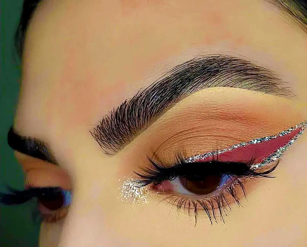خط چشم شاینی عروس