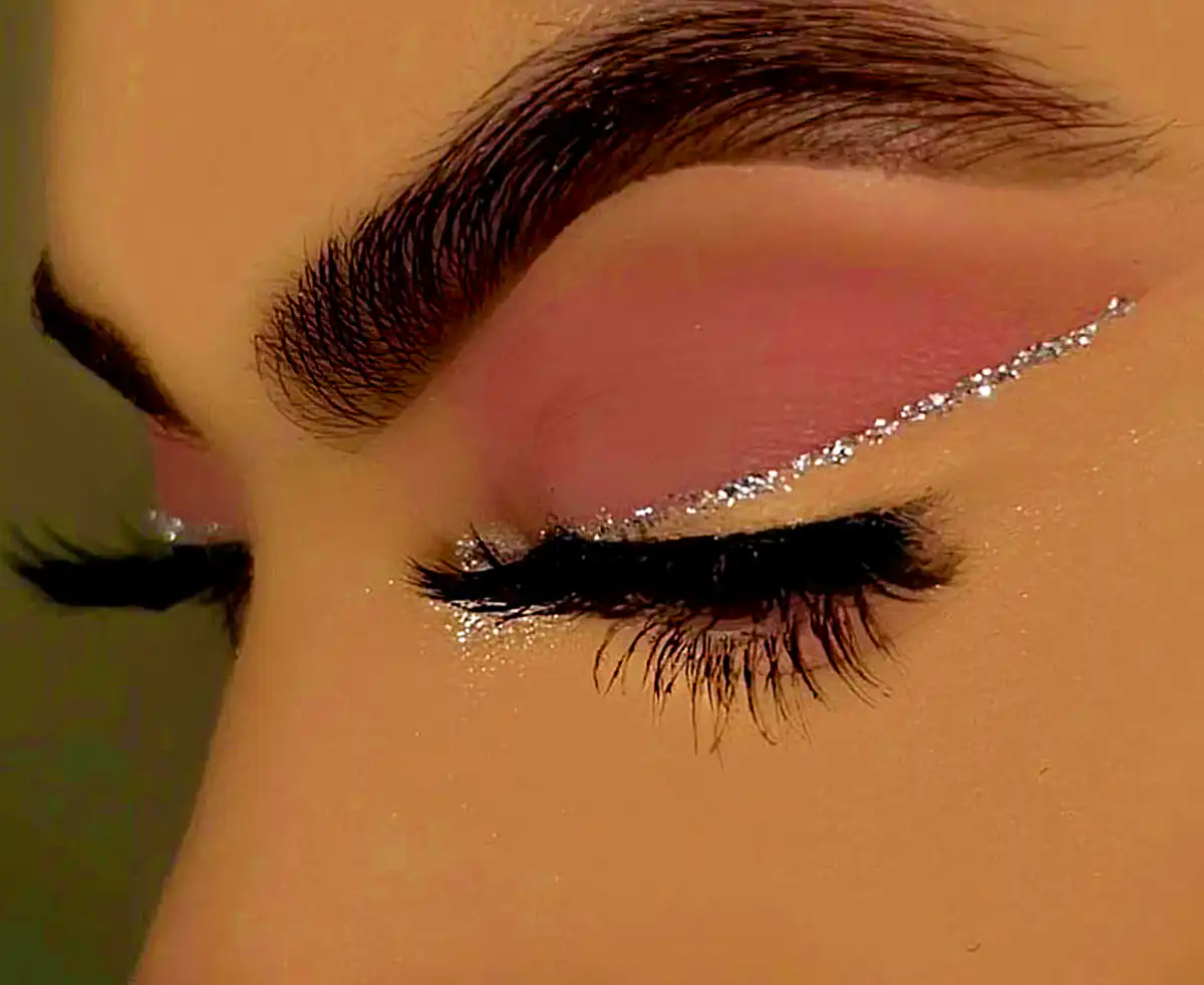خط چشم شاینی عروس