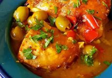 طرز تهیه خورشت مرغ و زیتون