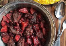 طرز تهیه خورش سیب آلبالو
