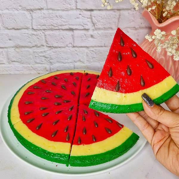 طرز تهیه کیک یلدایی