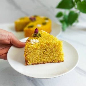 طرز تهیه کیک زعفرانی قابلمه‌ای
