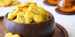 طرز تهیه کوکی زعفرانی به روش خانگی با طعمی بی نظیر