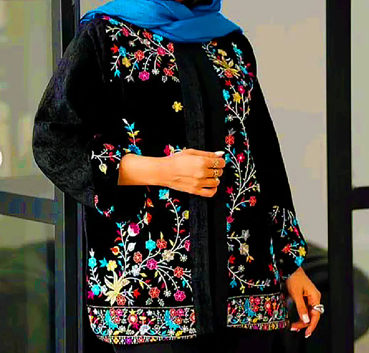 کت مشکی سوزن دوزی