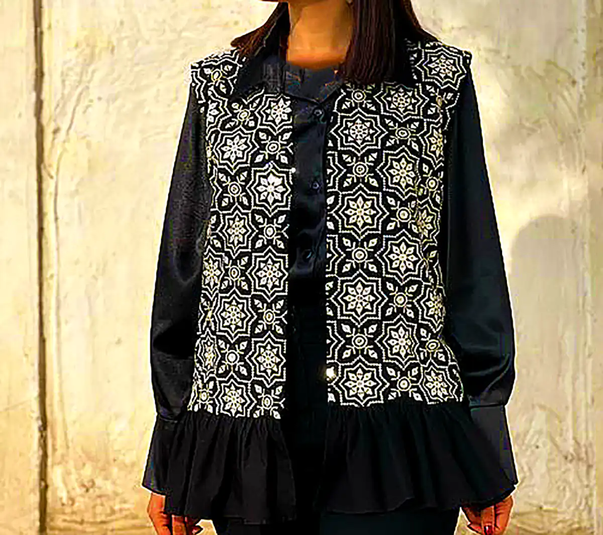 کت مشکی سوزن دوزی
