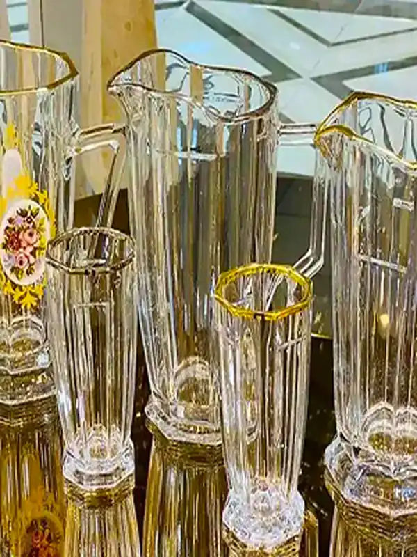 لیوان خارجی شیک + میز پذیرایی مدرن و متفاوت با لیوان خارجی شیک و لوکس