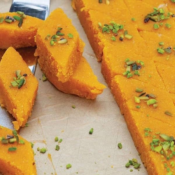 طرز تهیه لوز بادامی
