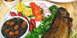 طرز تهیه ماهی شکم پر به روش مجلسی و با طعمی بی نظیر