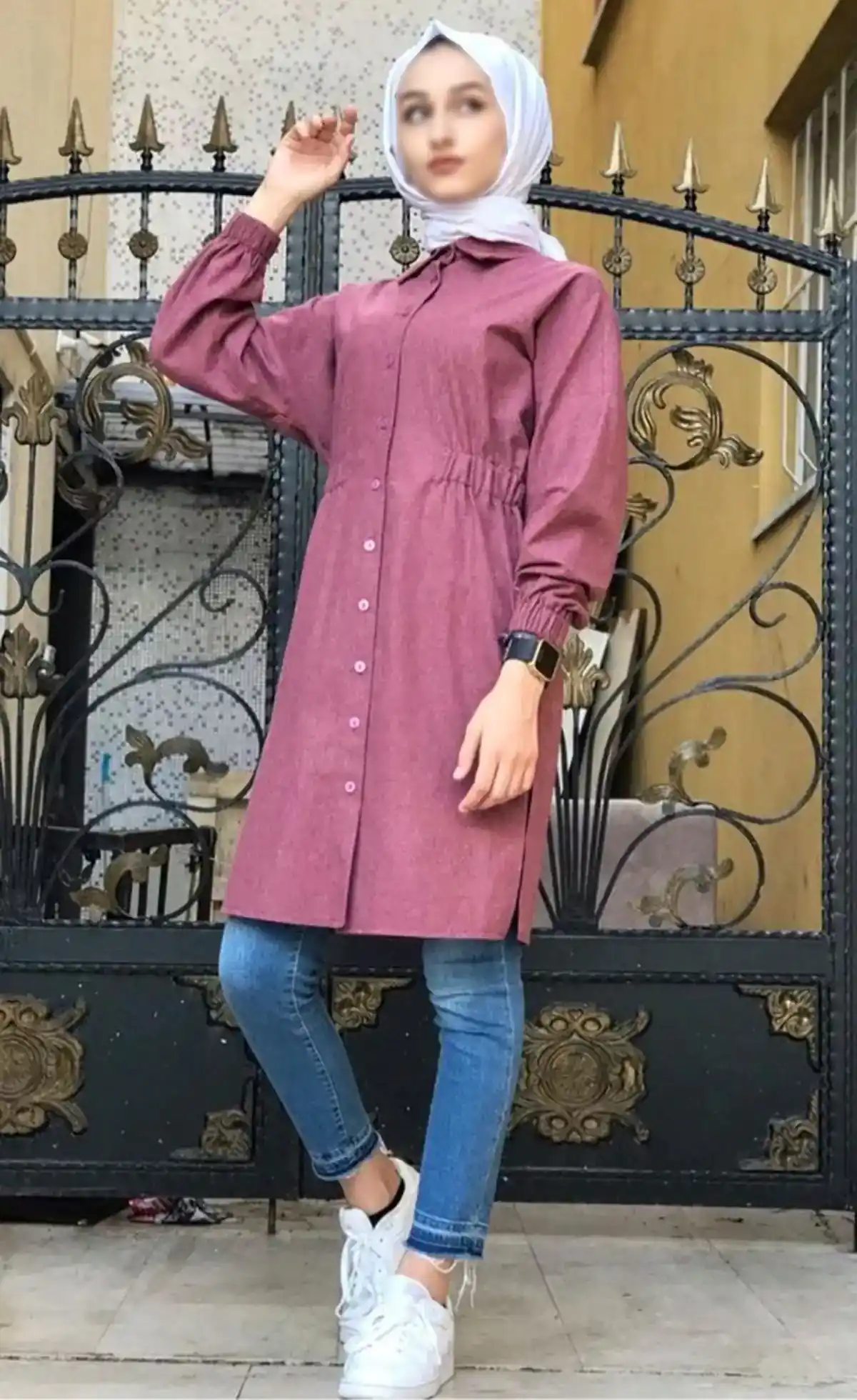 مانتو دکمه دار زنانه