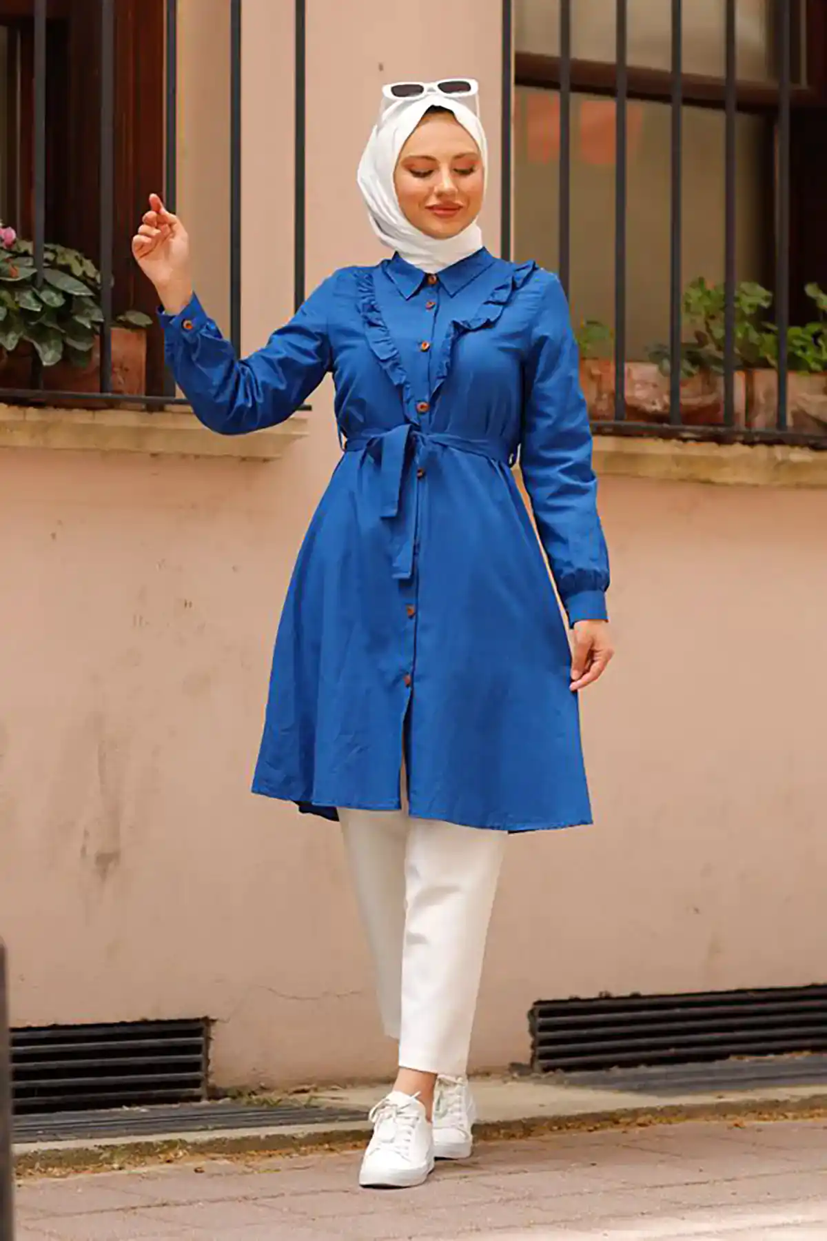 مانتو دکمه دار زنانه