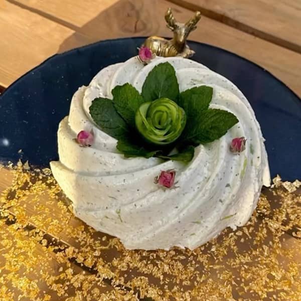 طرز تهیه ماست و خیار رستورانی سبزی مخصوص ماست و خیار طرز تهیه ماست خیار با گردو طرز تهیه ماست و خیار با شوید طرز تهیه ماست و خیار و گردو و کشمش طرز تهیه ماست و خیار یونانی طرز تهیه ماست و خیار شمالی طرز تهیه ماست و خیار با تزیین