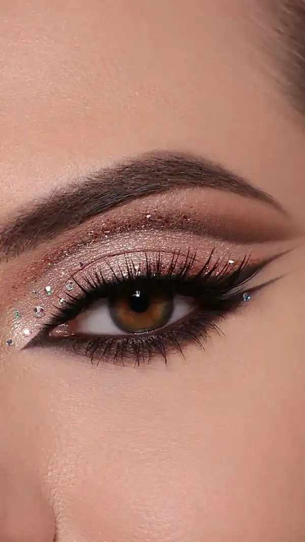 مدل خط چشم برای چشمهای ریز و گود + معجزه ای برای چشمهای ریز و گود با مدل خط چشم بینظیر