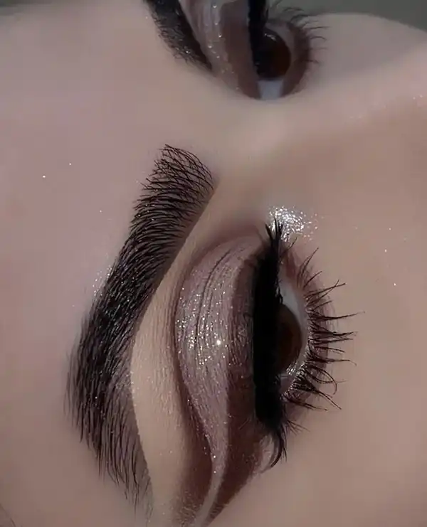 مدل خط چشم برای پلک افتاده + چشمایی منحصربفرد با مدل خط چشم برای پلک افتاده