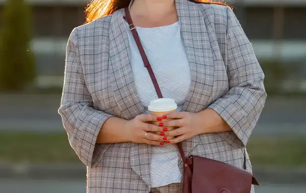 مدل مانتو برای افراد چاق و کوتاه + استایلی جذاب برای افراد چاق و کوتاه با مدل مانتو ترند