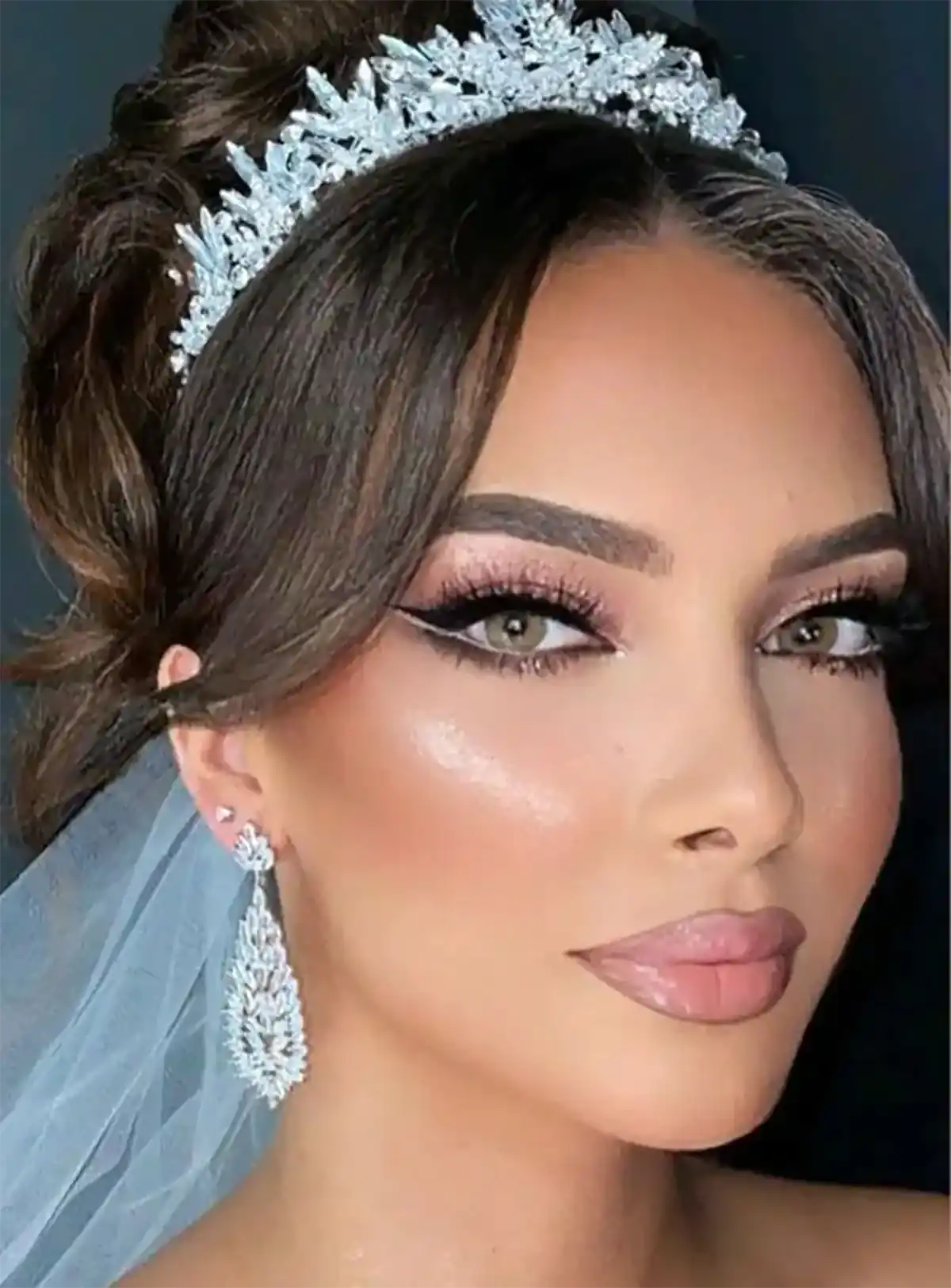 میکاپ ساده و مینیمال عروس