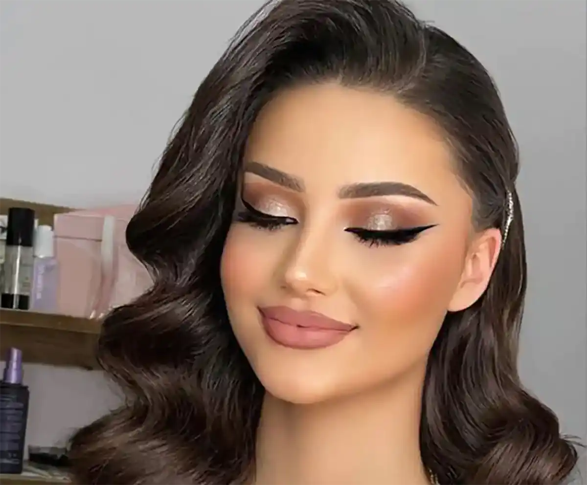 میکاپ ساده و مینیمال عروس