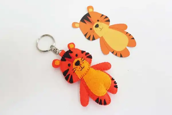 مدل جاکلیدی با نمد + هارمونی خلاقیت و سلیقه یونیک در مدل جاکلیدی با نمد