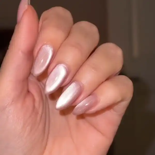 مدل ناخن آیس + دستان درخشانتر و شیکتر با مدل ناخن آیس