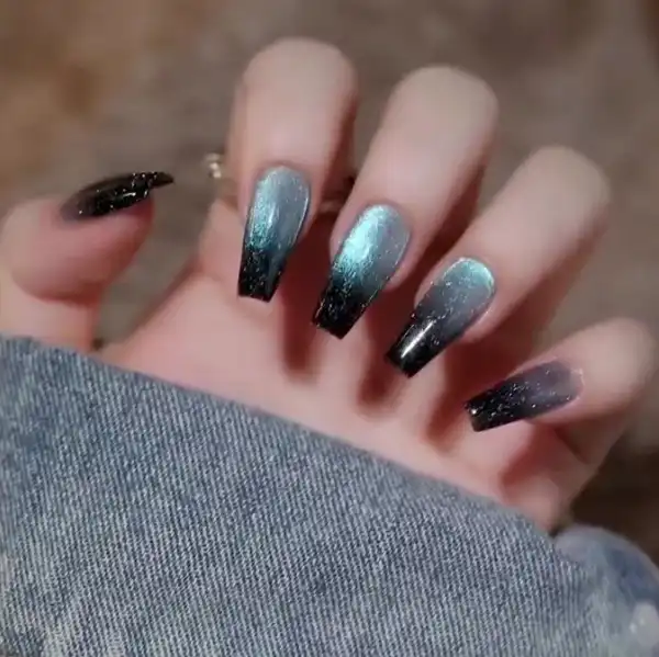 مدل ناخن آیس + دستان درخشانتر و شیکتر با مدل ناخن آیس