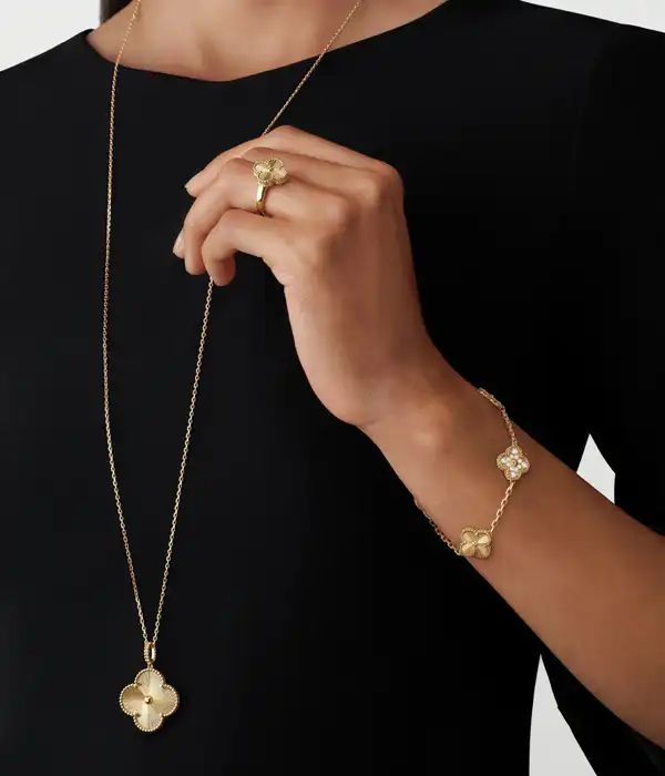 مدل طلا + ارائهی به روزترین مدل طلا بازار لوکس و لاکچری