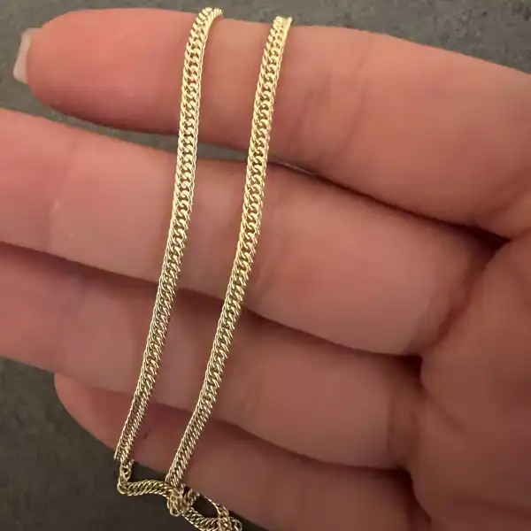 مدل زنجیر + چندین مدل زنجیر طلای زنانه باب استایل خوش و بینظیر شما